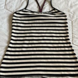 Lululemon racer back size 6 tank top